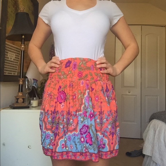 Target skirt - Picture 1 of 2