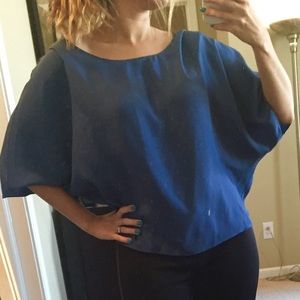 Beautiful silk Vince blouse