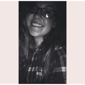 Meet your Posher, Marissa