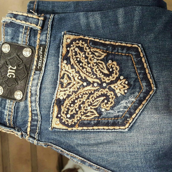 Miss Me Jeans - Picture 1 of 2