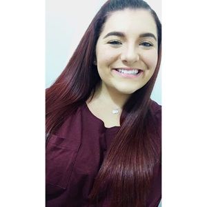 Meet your Posher, Stacy