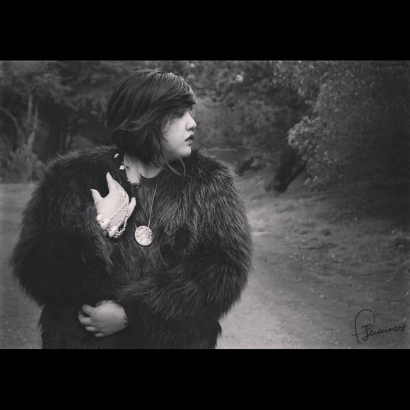 Meet your Posher, Maria - Picture 1 of 1