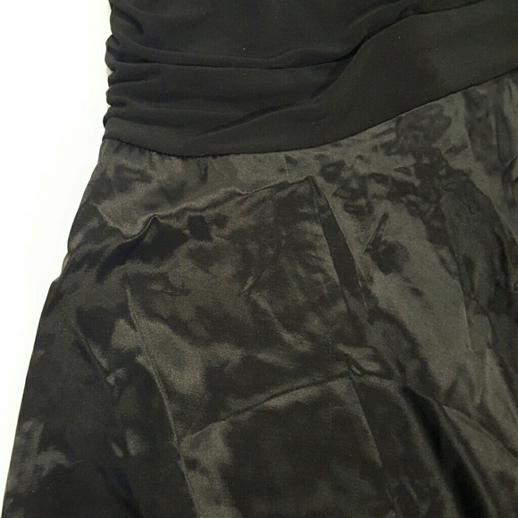 Classic 90's Black Silk Sweetheart Neck Line Dress - Picture 2 of 4