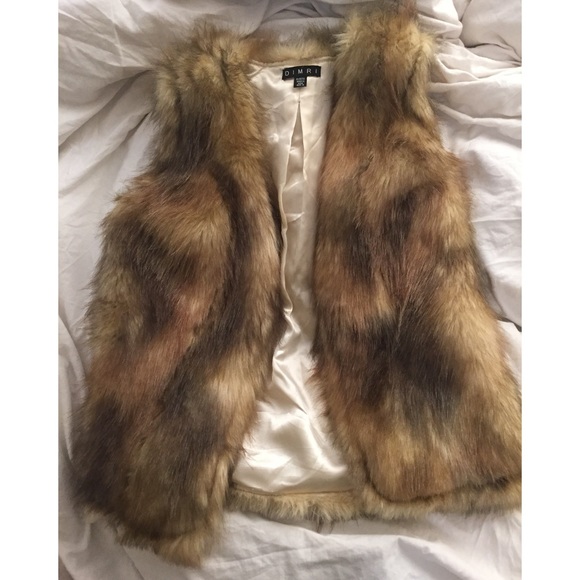 Faux Fur Vest!