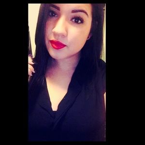 Meet your Posher, Jessica