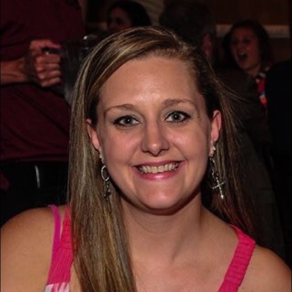 Meet your Posher, Jessica - Picture 1 of 1