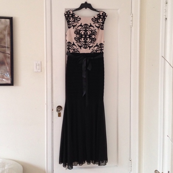 Black and Nude Betsy & Adam Dress - TAGS STILL ON!