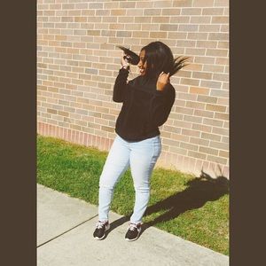 Meet your Posher, Raven