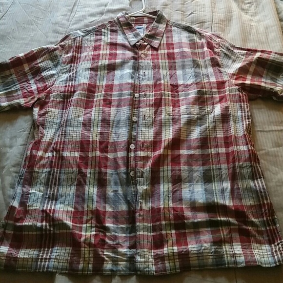 Old Navy plaid button down shirt