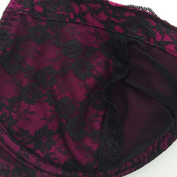 Dainty Magenta Pink W/ Black Lace Lingerie Bundle - Picture 2 of 4