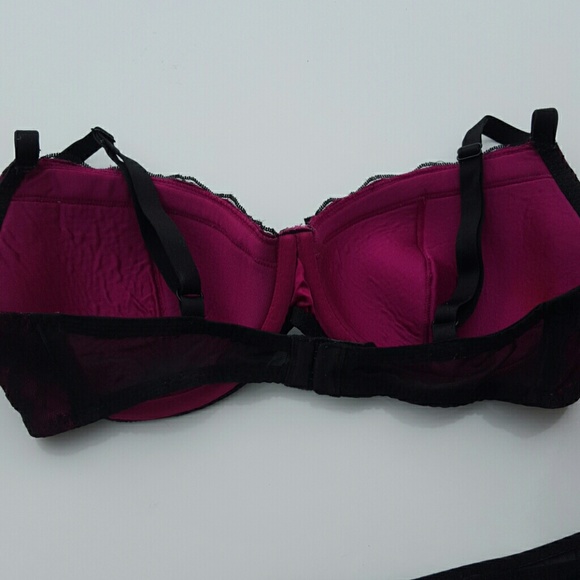 Dainty Magenta Pink W/ Black Lace Lingerie Bundle - Picture 3 of 4