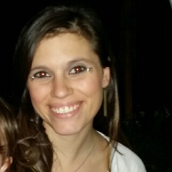 Meet your Posher, Desiree - Picture 1 of 1