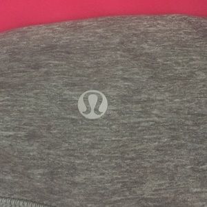 Lululemon Wonder-Unders (Size 6)