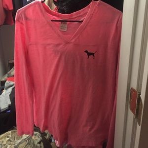 Long sleeve VS pink shirt
