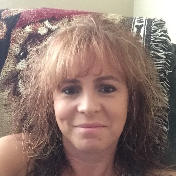 Meet your Posher, Carleen