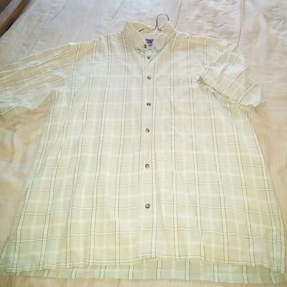 Chapter by Kohli plaid button down Bahama style