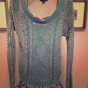 Light Weight Cable Knit Sweater