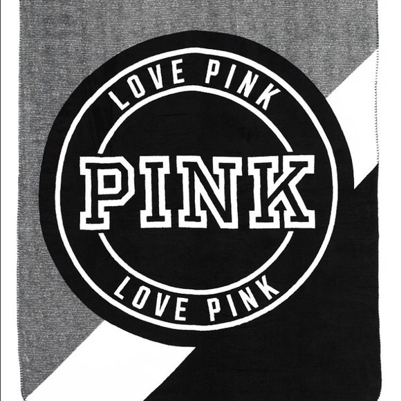NEW Pink soft plush blanket