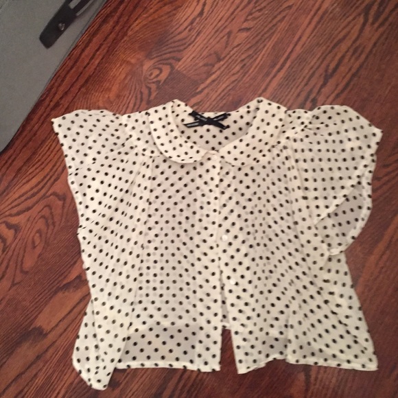 Button down crop top with collar - Picture 1 of 1