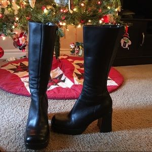 Lace up back Steve Madden boots.