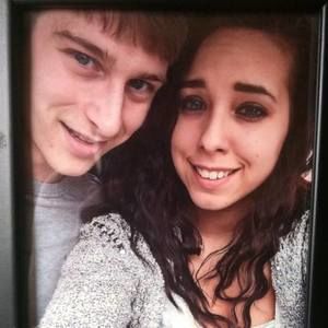 Meet your Posher, Zachary