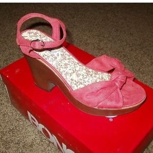Bongo Coral Wedge Heels size 8