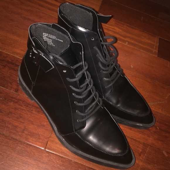 Urban outfitters pointed toe booties