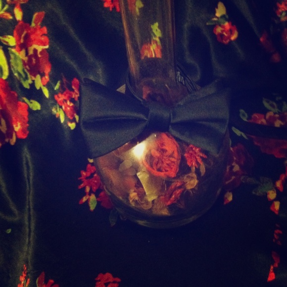 Classic bow tie - Picture 1 of 1