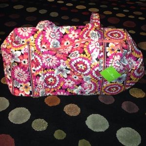 ((RESERVED!!))BRAND NEW Vera Bradley Small Duffel