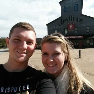 Meet your Posher, Claire