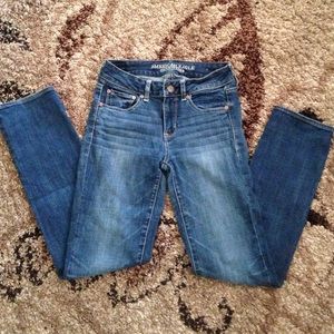 American Eagle Straight Super Stretch Jeans