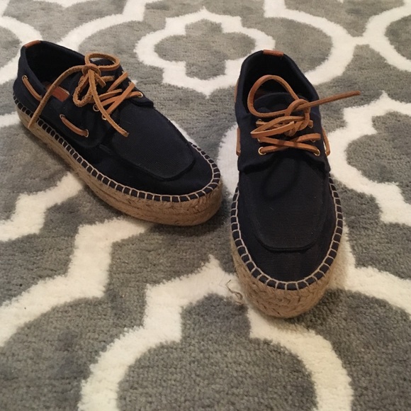 Tory Burch Platform espadrilles!