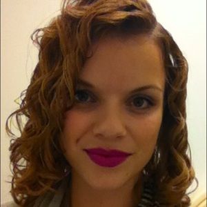 Meet your Posher, Rebecca