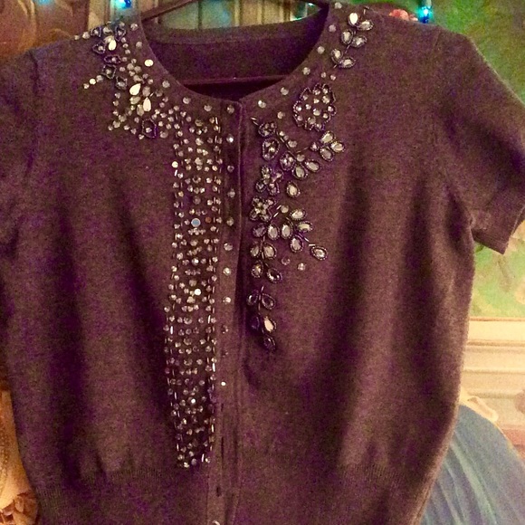 CYNTHIA STEFFE SWEATER WITH CRYSTALS FLATTERING!!