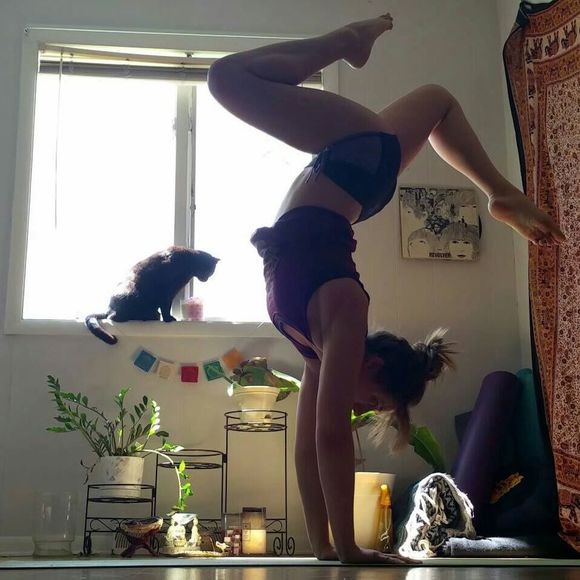 Meet your Posher, Danielle