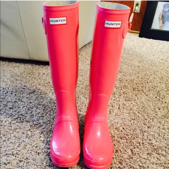 🚫SOLD🚫Authentic Hunter PINK boots