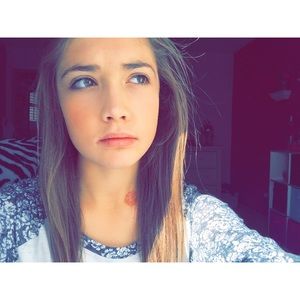 Meet your Posher, Madeline