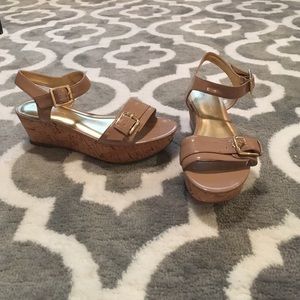 BCBG platform sandals!
