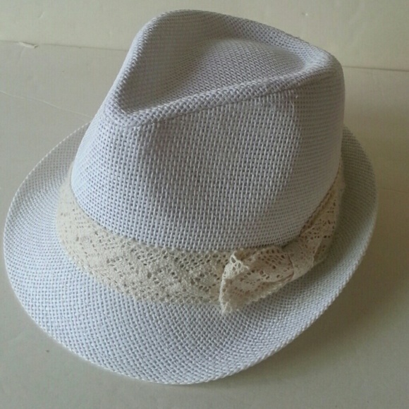 Straw Fedora - Picture 2 of 3