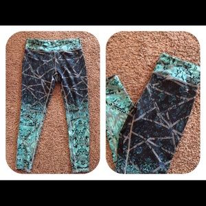 NWOT Danskin tights sz M