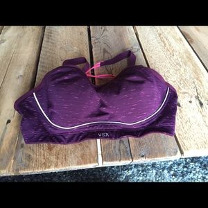 VS sports bra X size 32D