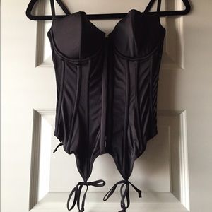 Victoria's Secret corset 36C NWT