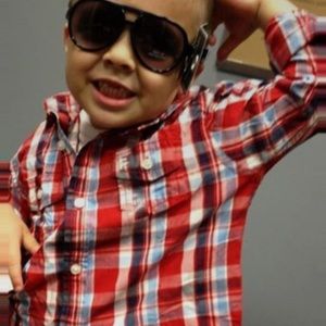 Meet your Posher, Claudia