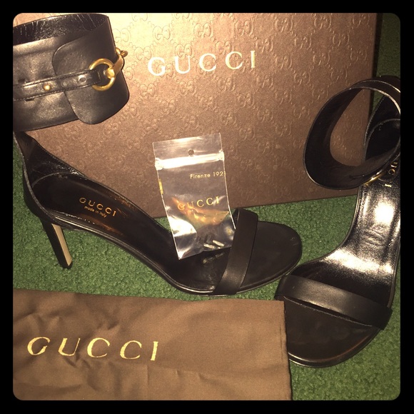 Gucci Ankle-strap Leather Sandal