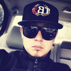 Meet your Posher, Jose