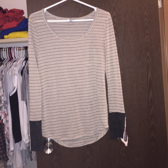 Long sleeve shirt