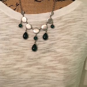 Emerald stone fashion necklace