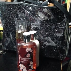 Bath & body works Cherry blossom set and bag!!