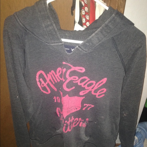 American eagle sweatshirt