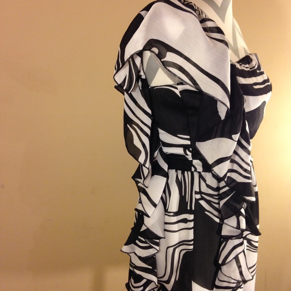 One Shoulder Cocktail Dress - Picture 2 of 3